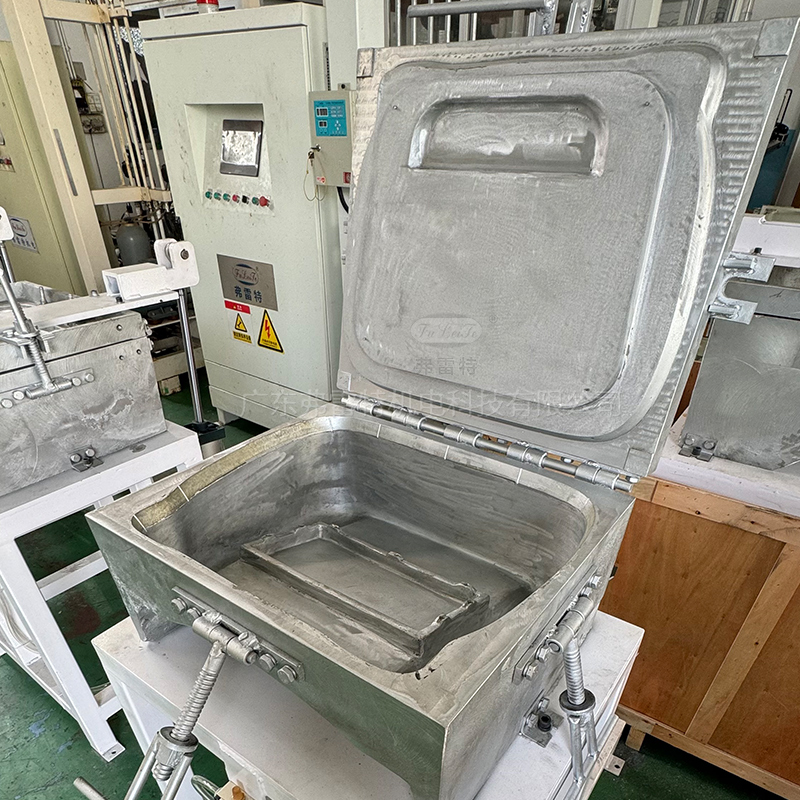 汽車座椅軟泡發(fā)泡模具