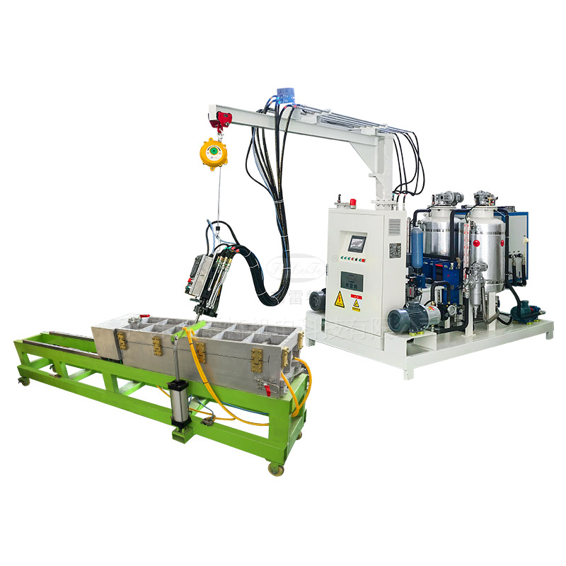 發(fā)泡機(jī)廠家