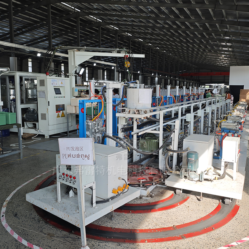 發(fā)泡機(jī)設(shè)備